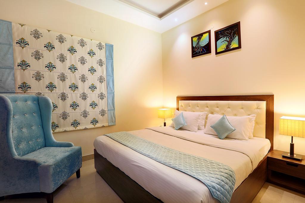 Hotel Rk Grande Лудхиана Номер фото