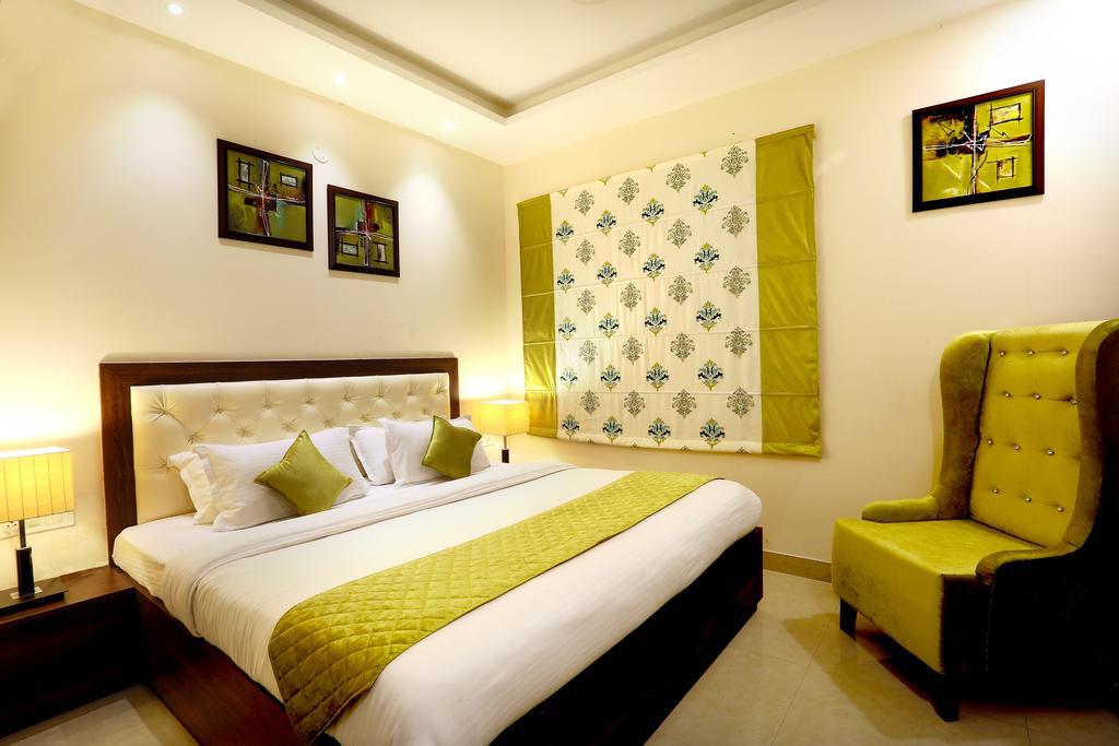 Hotel Rk Grande Лудхиана Номер фото